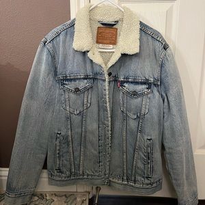 Sherpa Levi jacket medium